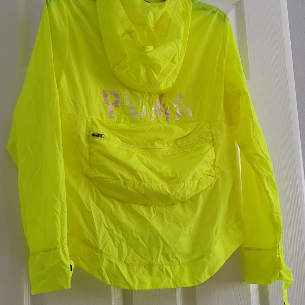 Puma Yellow Alert Shift Packable Jacket 💛 - Picture 9 of 14